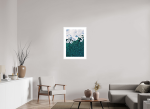 20 x 30″, Fine art print - white frame Crawl